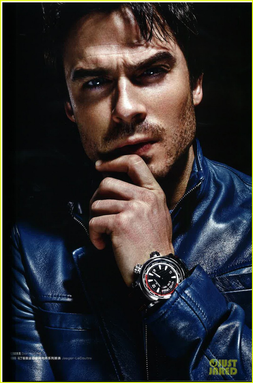 iansomerhaldersingssmokeyrobinsonclassicinesquire01