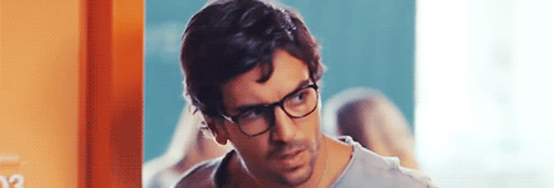 Elyas Gif 5